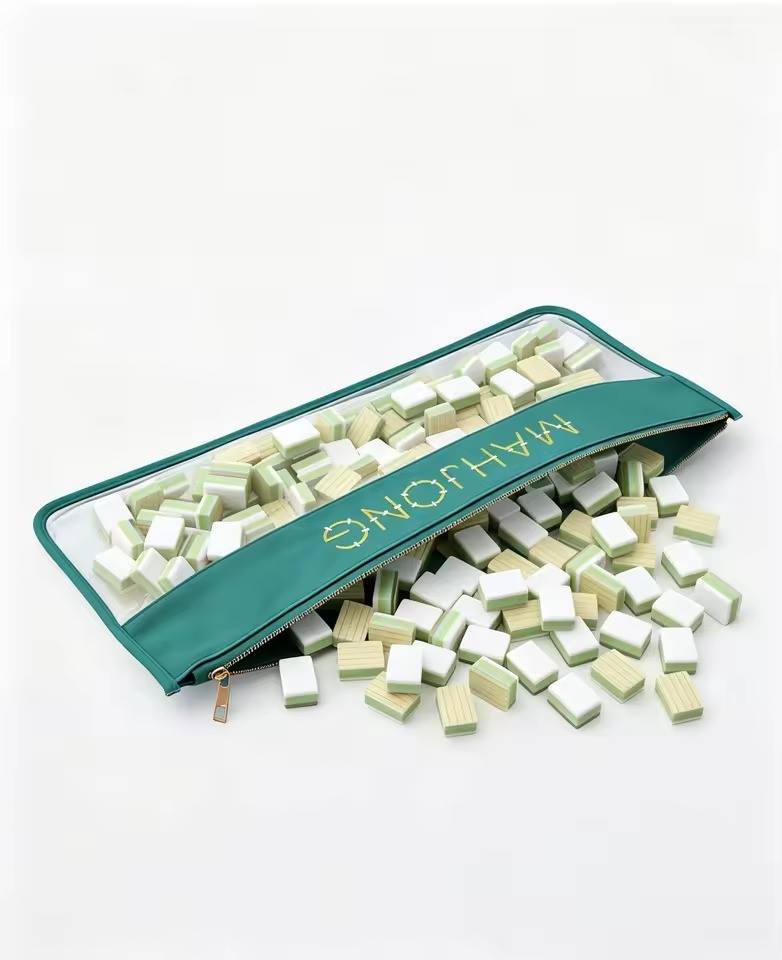 Bamboo Grain Crystal Acrylic Mahjong Set detail view