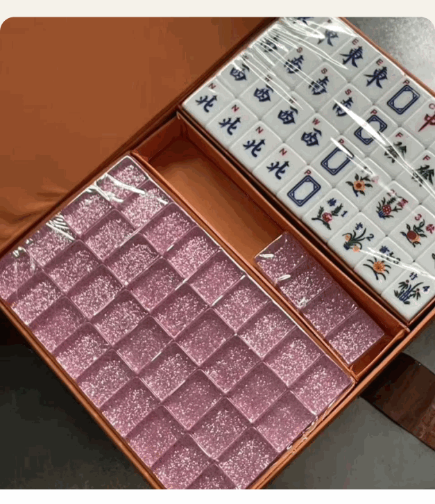 Custom Mahjong retail box with fitted tile tray