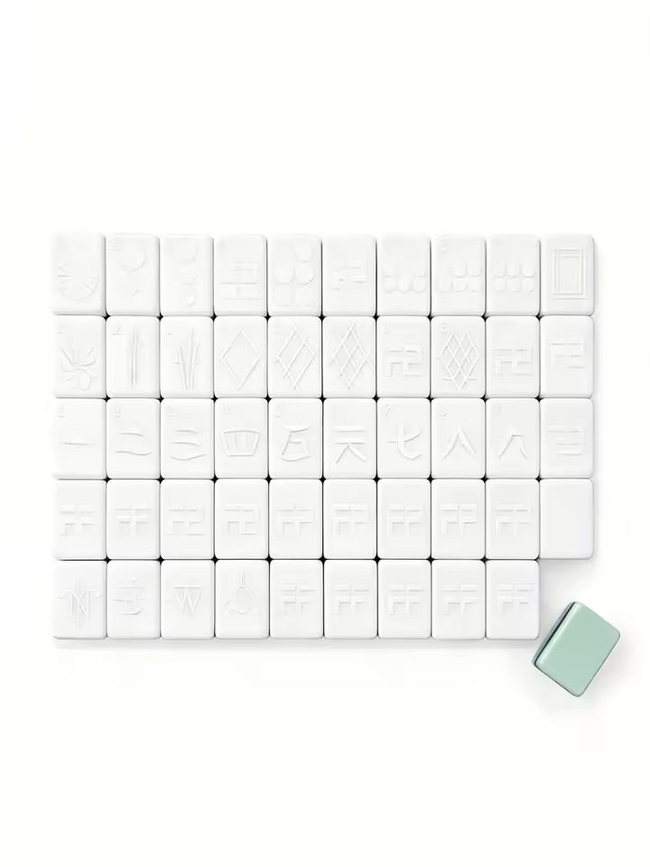 Four Layer Acrylic American Mahjong Set detail view