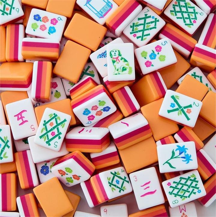 Portable Orange Mahjong Set for wholesale and private label buyers