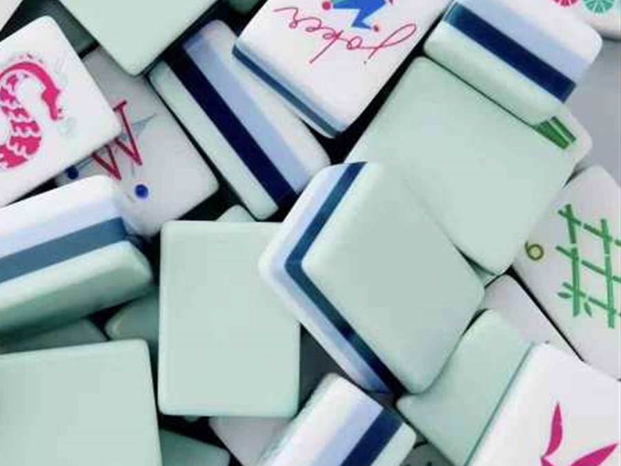 Travel Mahjong Set detail view 2