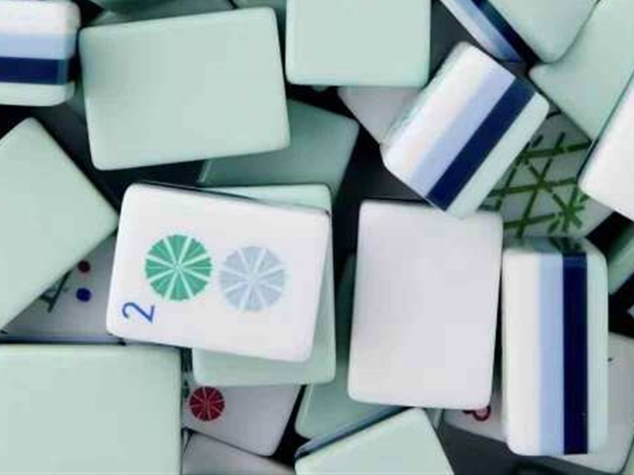 Travel Mahjong Set detail view 3