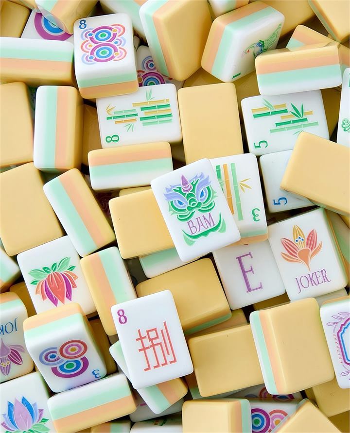 Yellow Print Four Layer Mahjong Set for wholesale and private label buyers